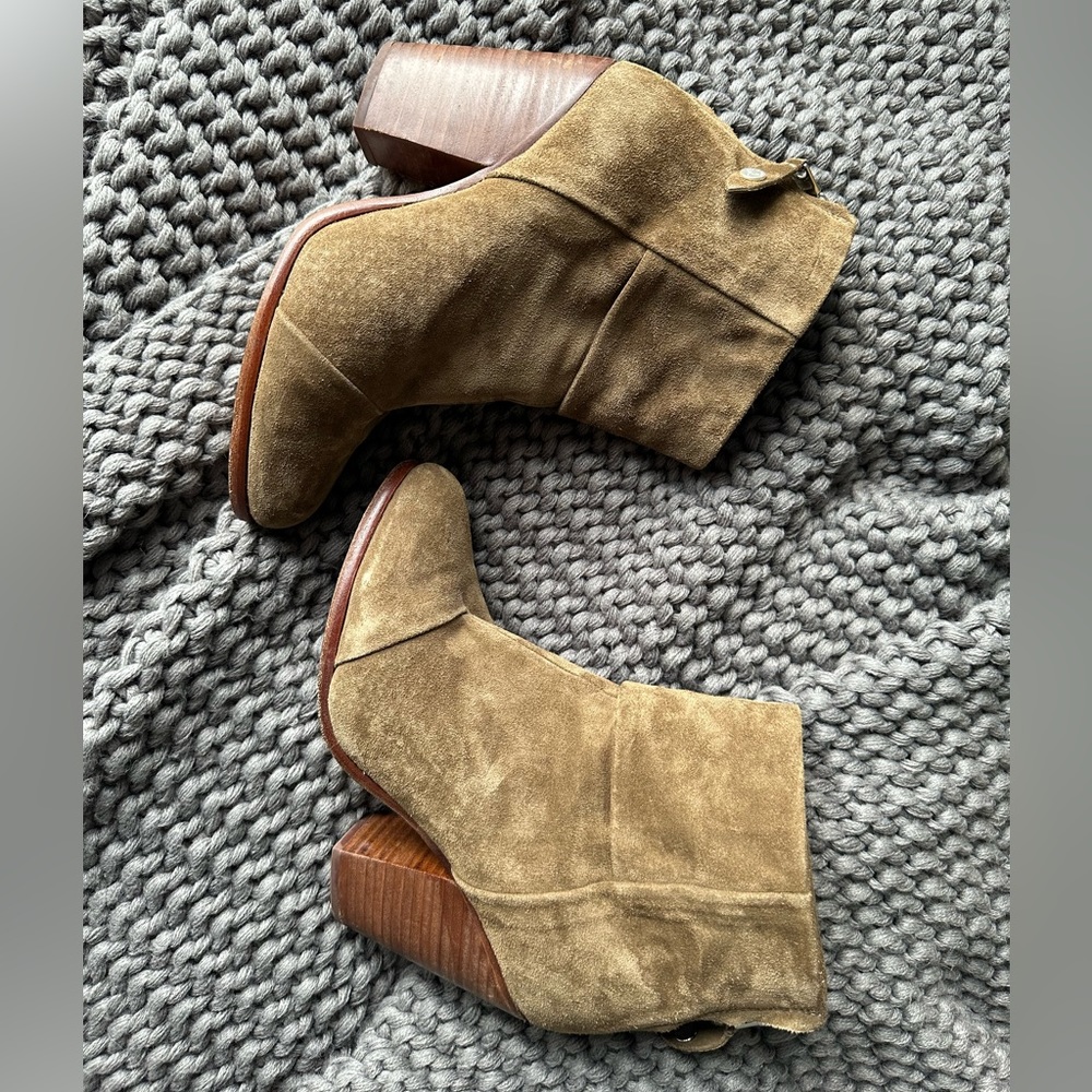 Rag & Bone Classic Newbury Mineral Green Suede Ankle Boots